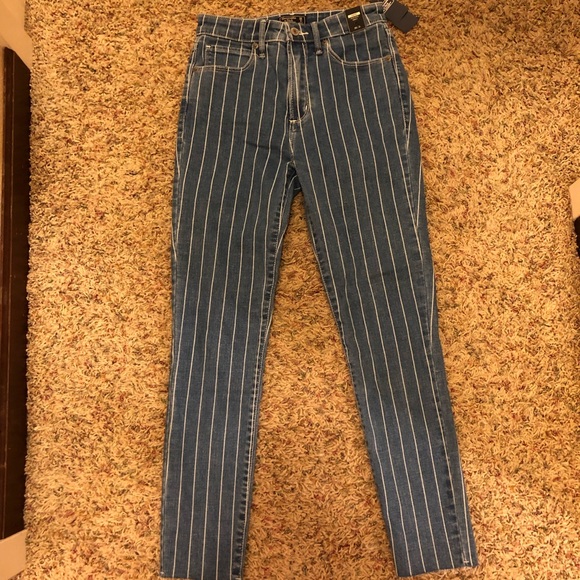 Abercrombie high rise ankle jeans - Picture 4 of 8